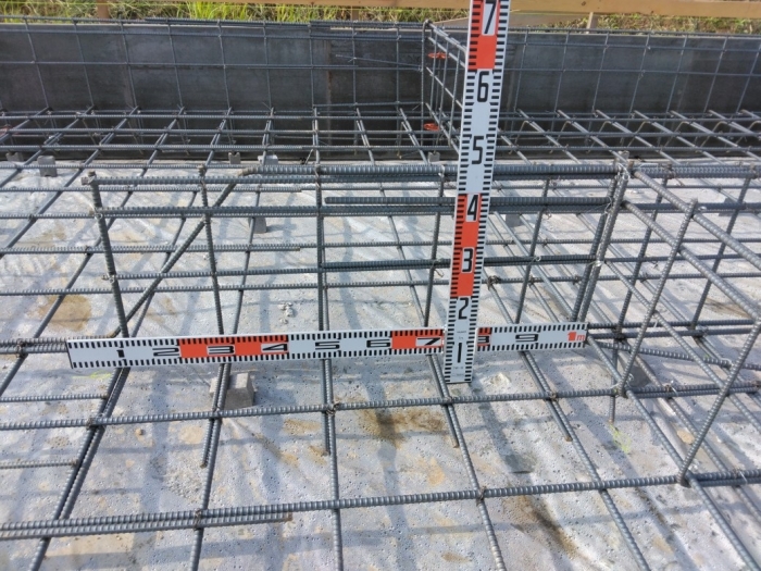 24062510.jpg